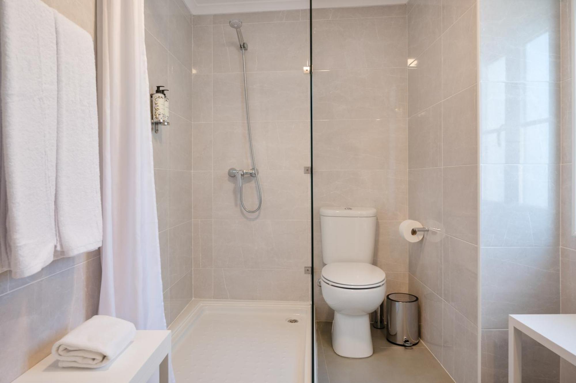 Azinheira Suites Townhouse - Alojamento Turistico (Adults Only) Elvas Exterior photo